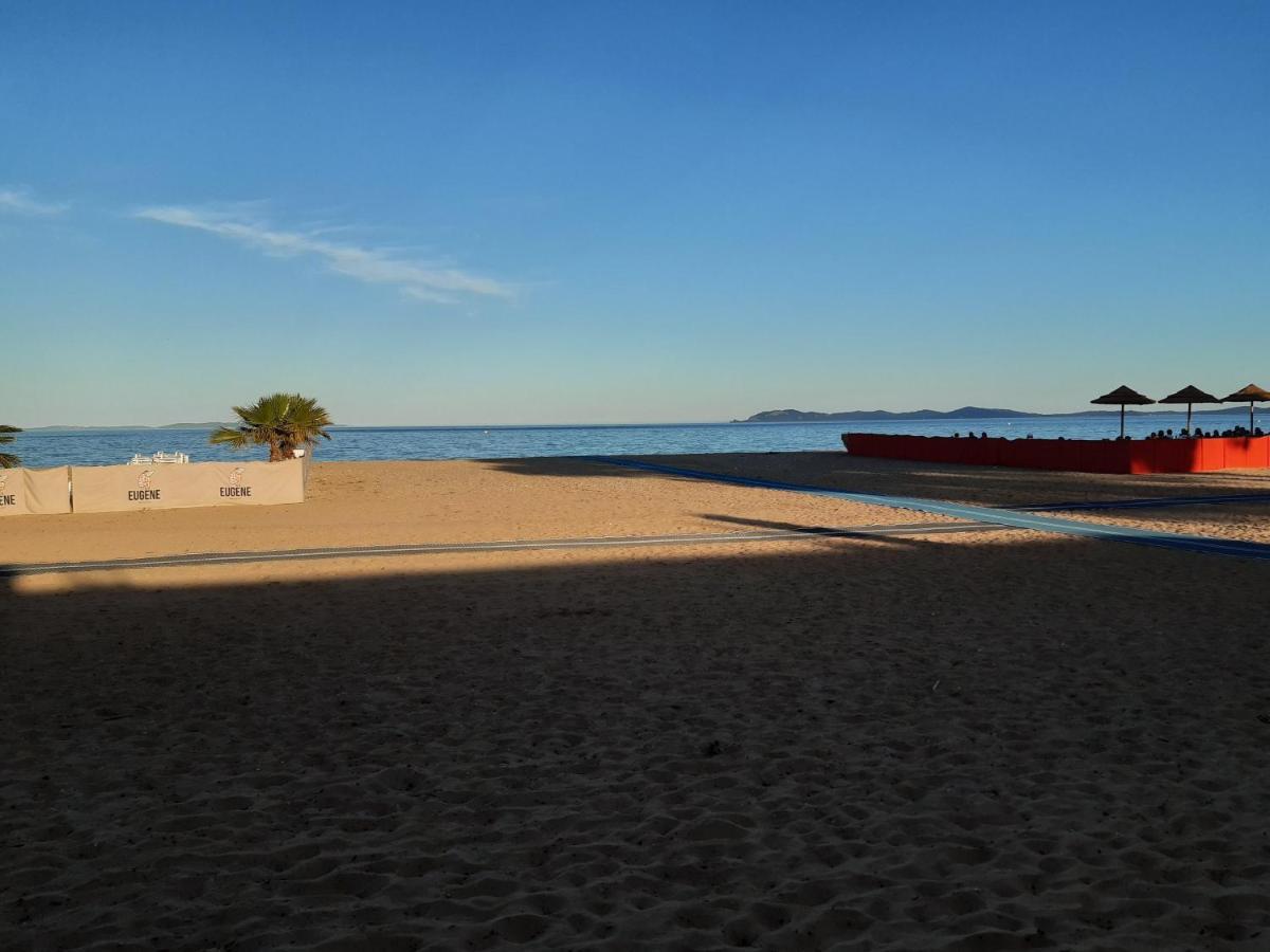Les Lilas Hyeres Exterior photo